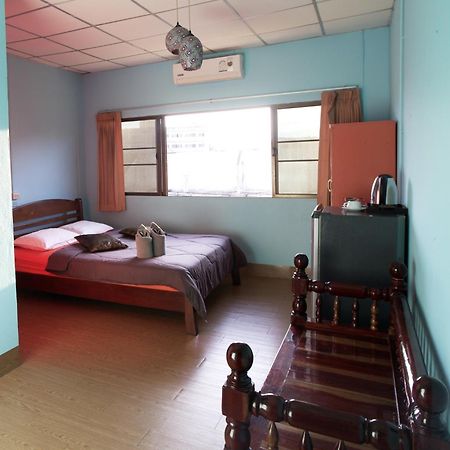 טונגסלה Holiday Phangan - Hostel & Bar מראה חיצוני תמונה