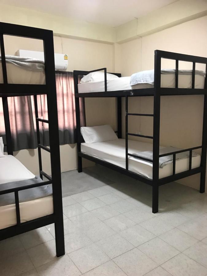 טונגסלה Holiday Phangan - Hostel & Bar מראה חיצוני תמונה
