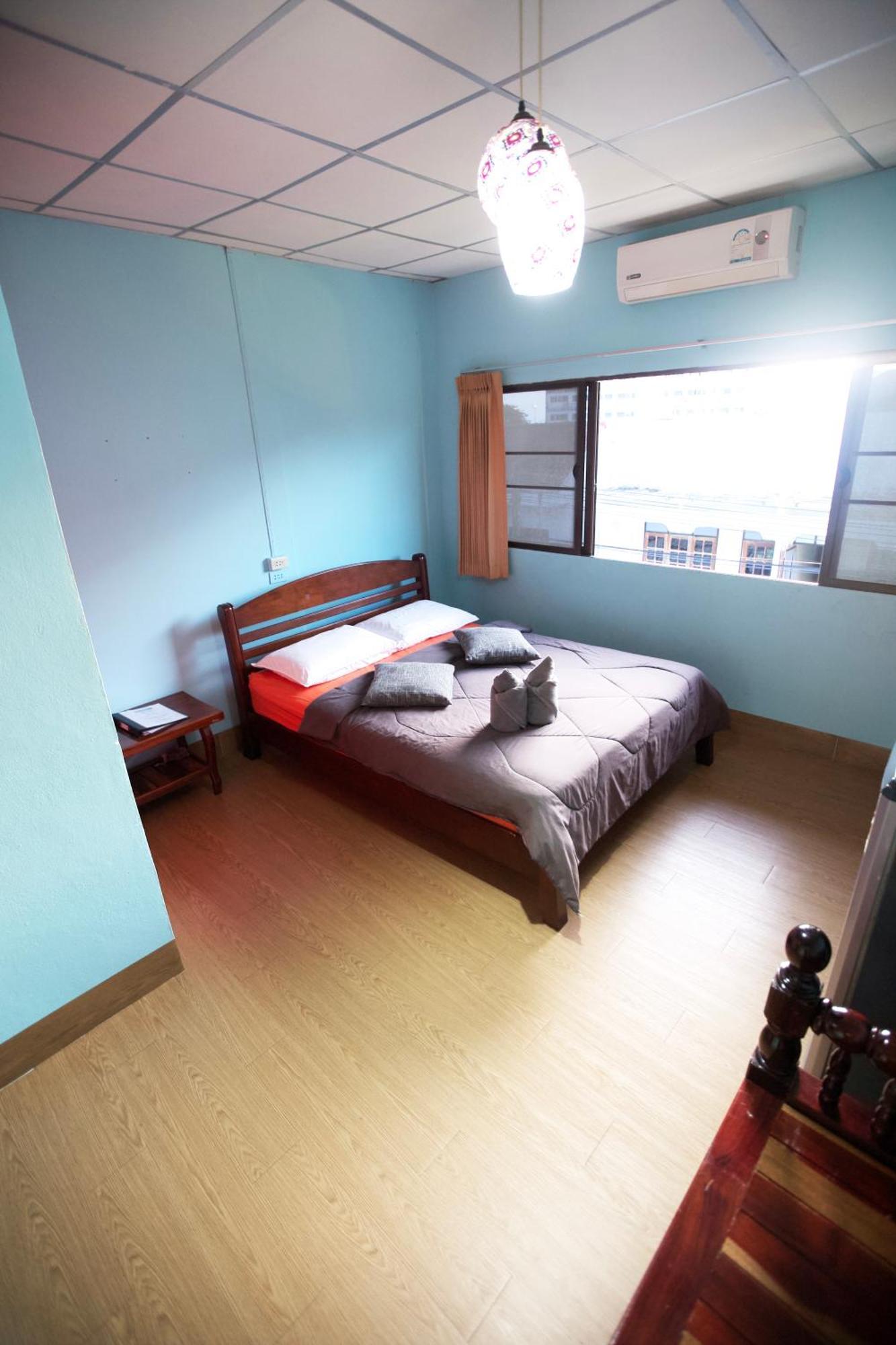 טונגסלה Holiday Phangan - Hostel & Bar מראה חיצוני תמונה